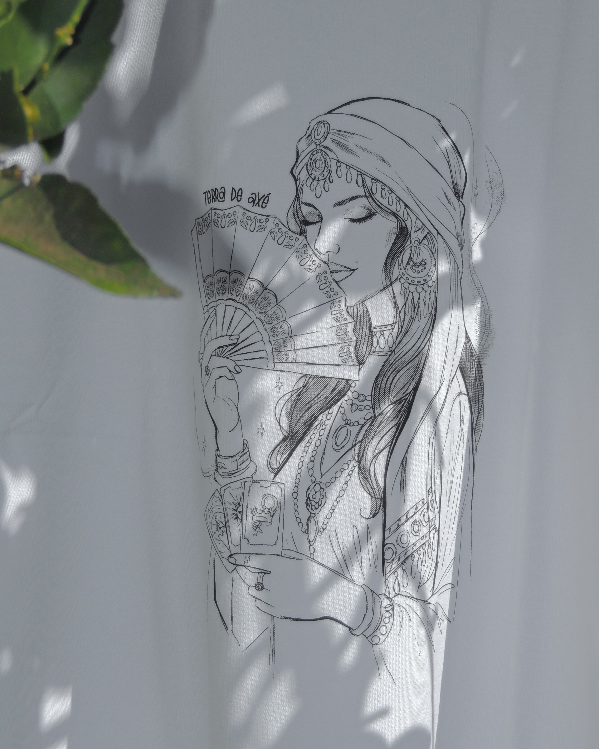 Camiseta Unissex Cigana - Coleção Ponto Firmado